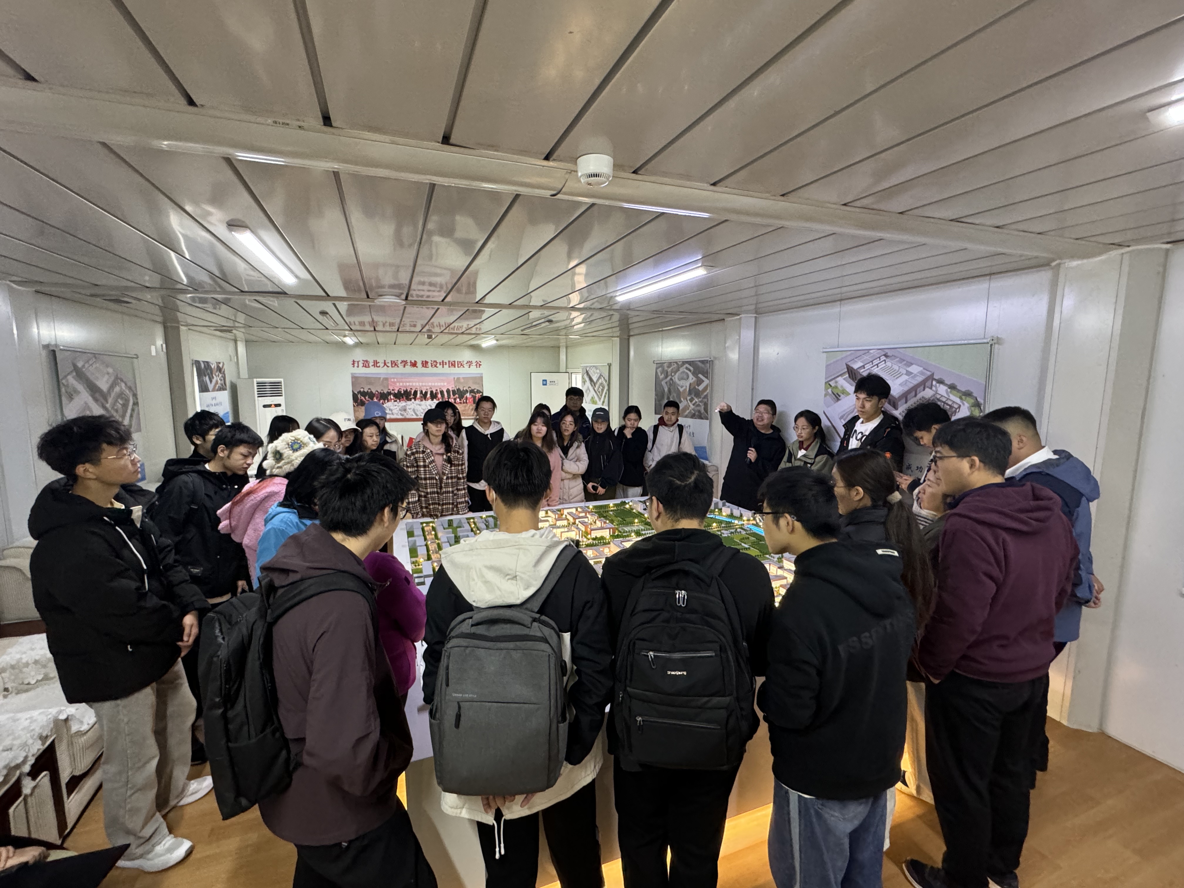 b6c3be89c1ba40bd900aad6921b699f8.jpg b6c3be89c1ba40bd900aad6921b699f8.jpg