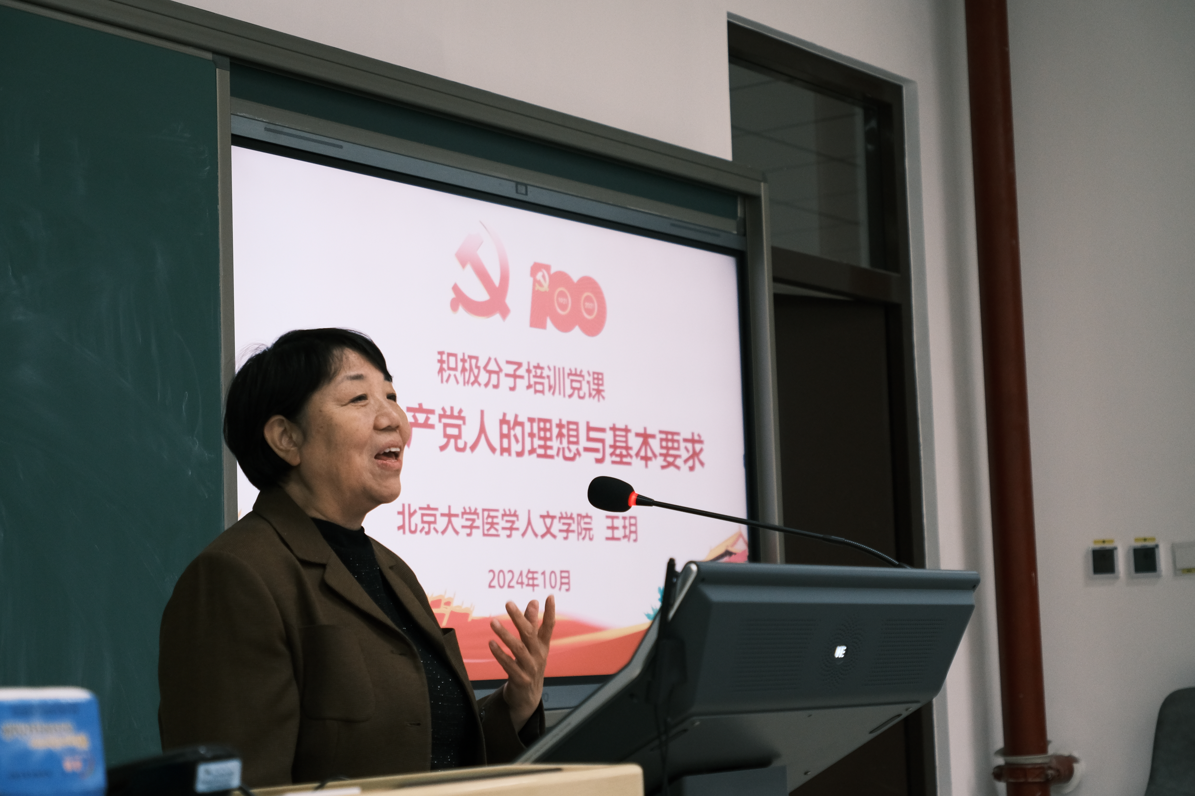 72630db8dc214f4ea0e681d40c900e00.jpg 72630db8dc214f4ea0e681d40c900e00.jpg