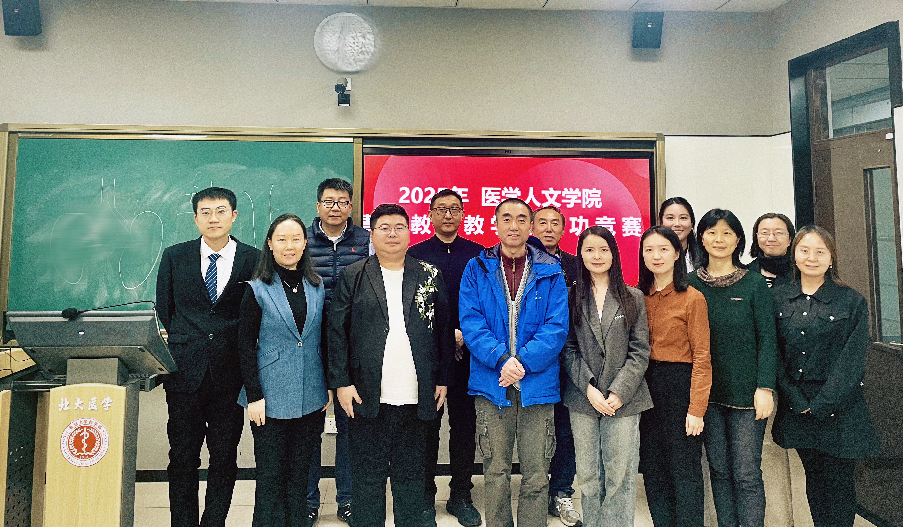 bc7db54a1c5f4ba68fc51a0c1427dc9b.jpg bc7db54a1c5f4ba68fc51a0c1427dc9b.jpg