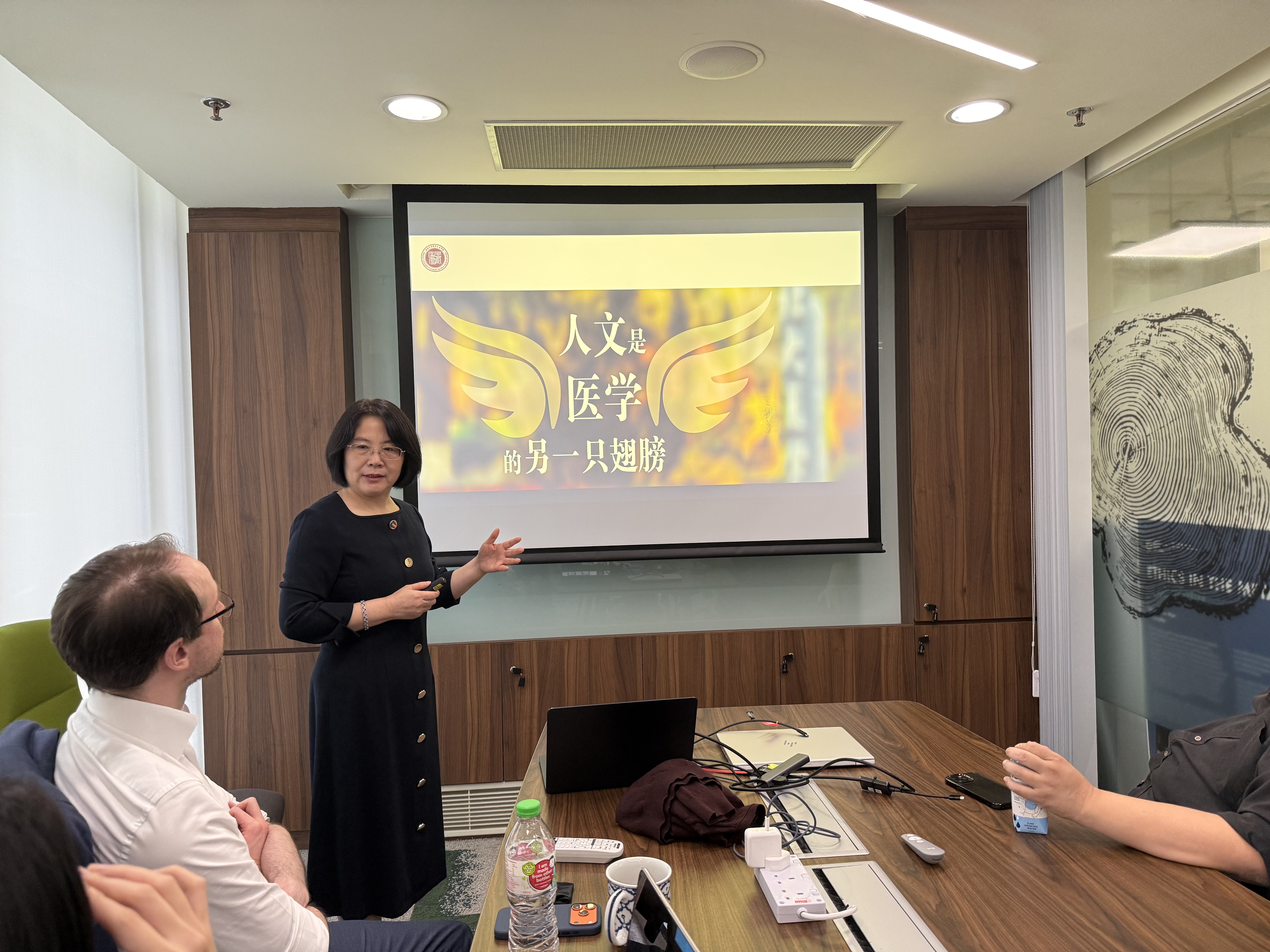 0e304164801c46eb8ea49bb2e2d5892f.jpg 0e304164801c46eb8ea49bb2e2d5892f.jpg