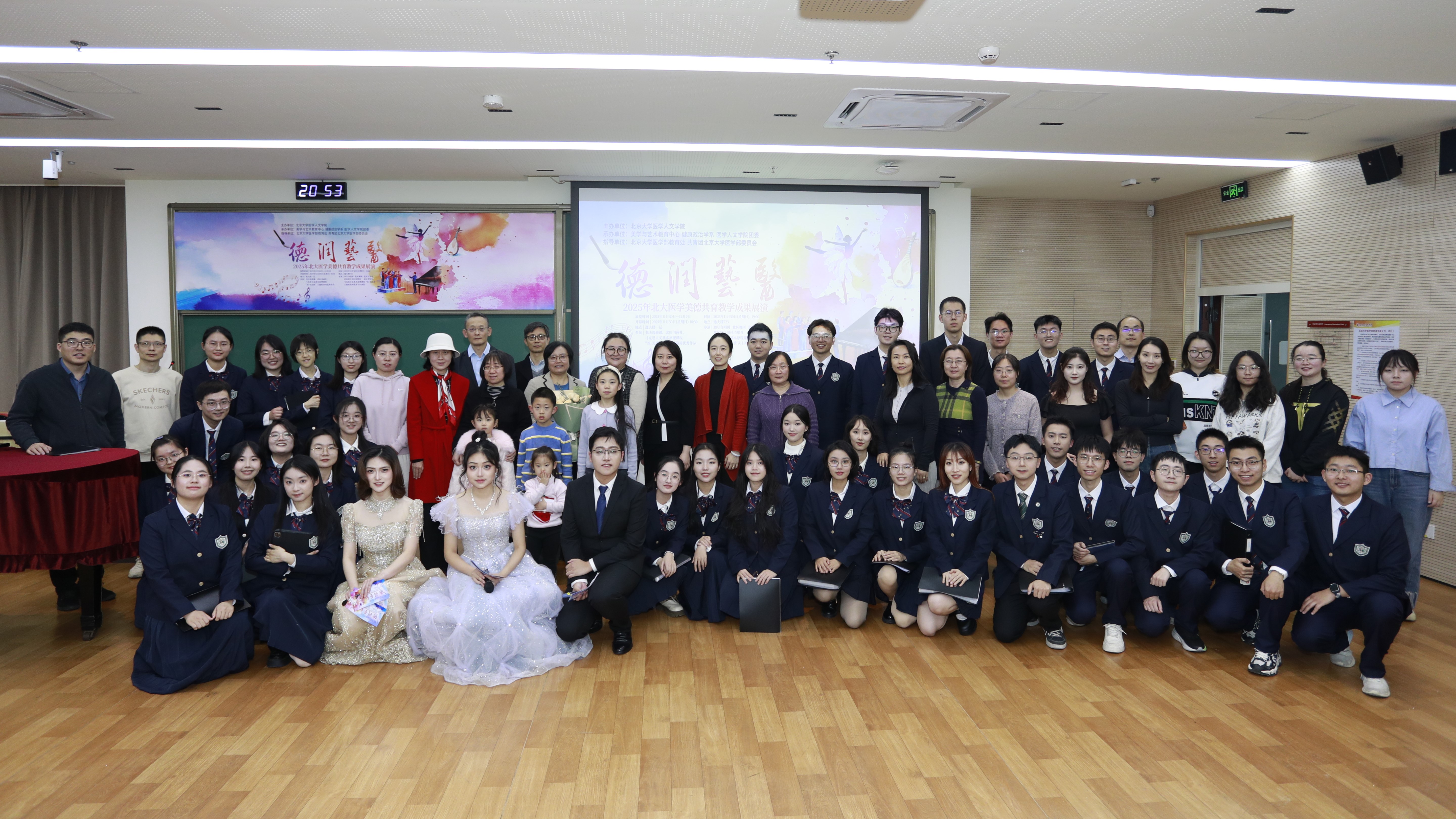 68e6b16409c1475c85fe0f6c82d77fae.jpg 68e6b16409c1475c85fe0f6c82d77fae.jpg