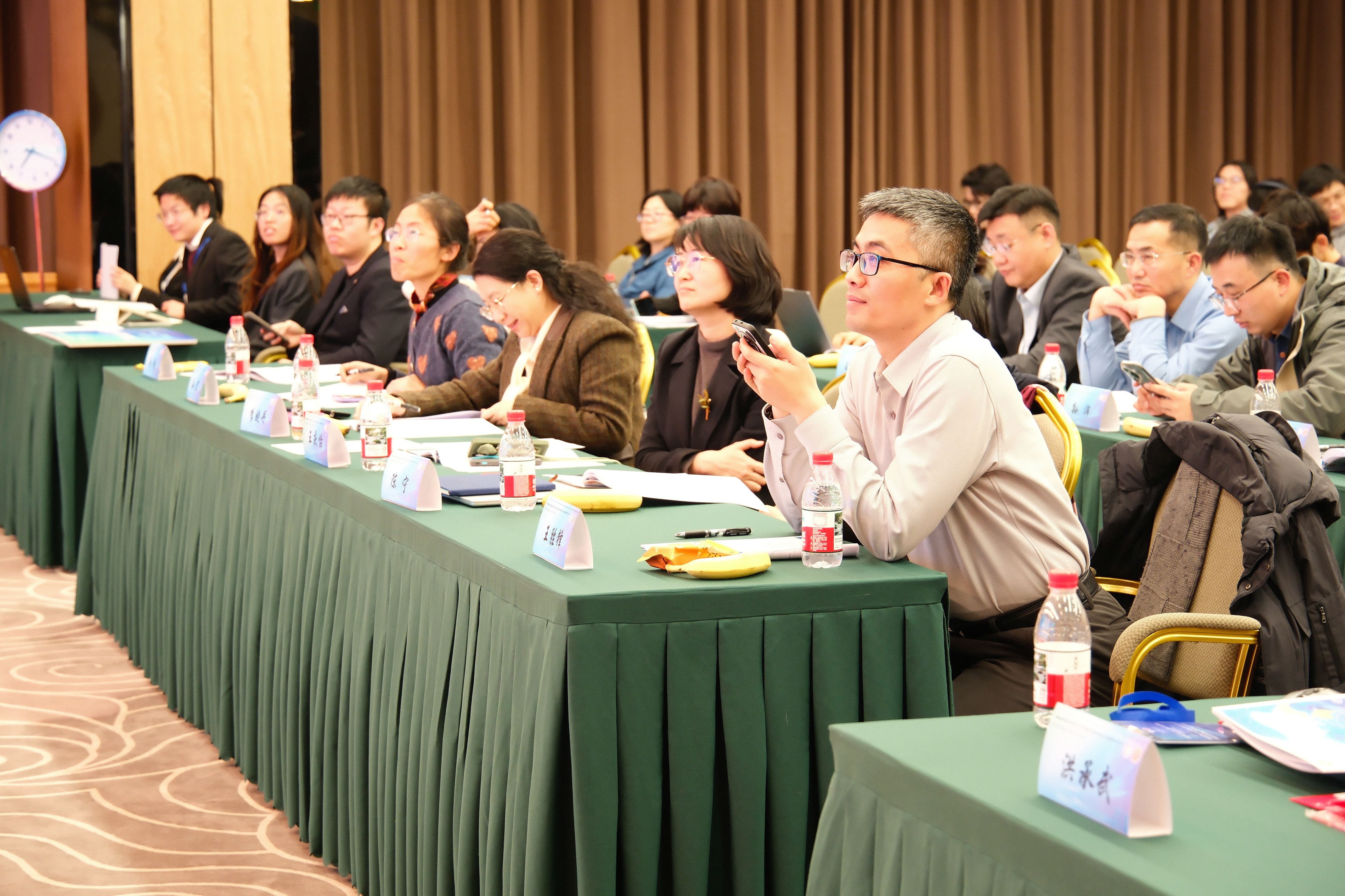 c01de54797c44e20bb12302a1f54ffb9.jpg c01de54797c44e20bb12302a1f54ffb9.jpg